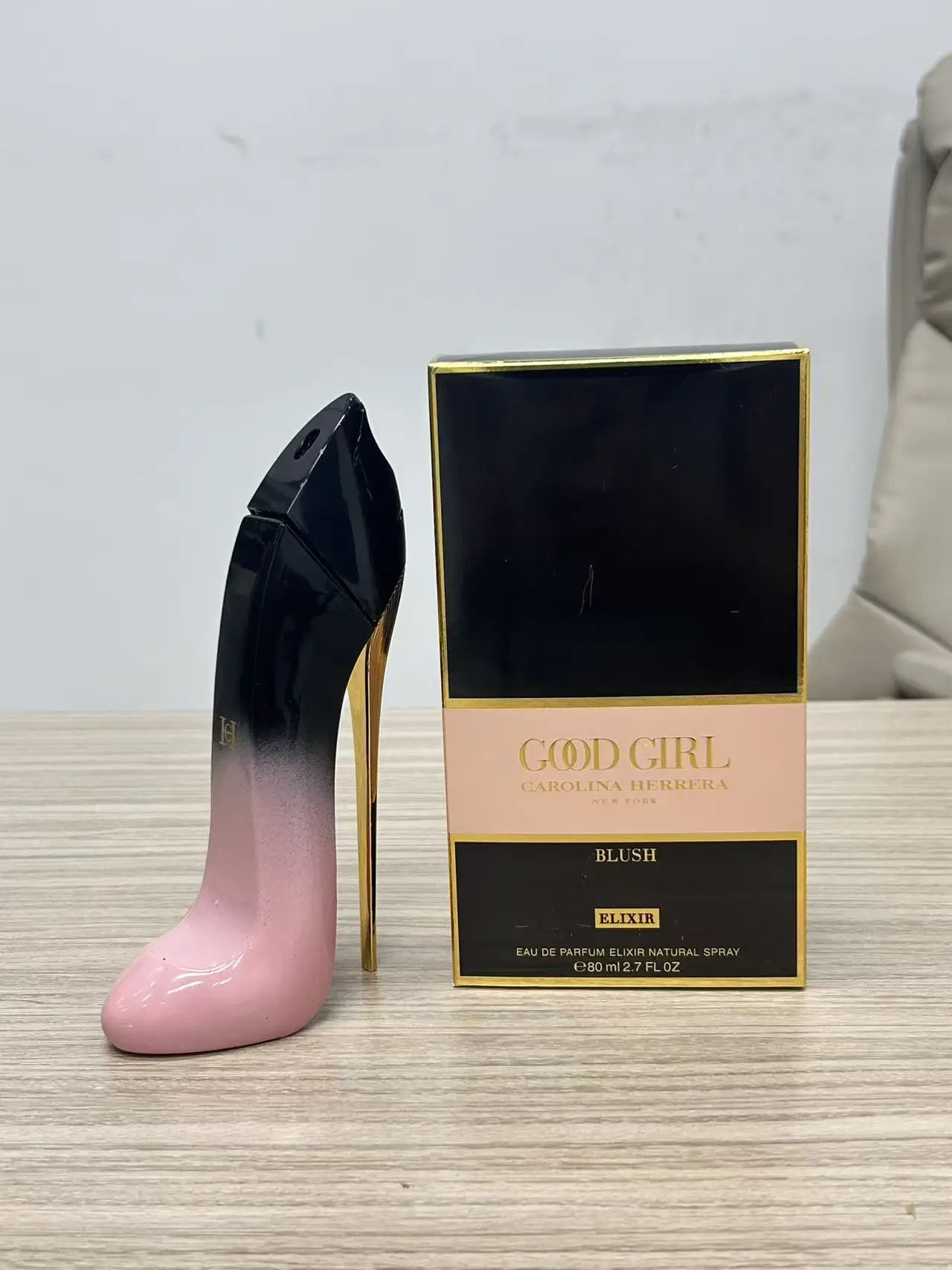 Carolina Herrera Good Girl EDP – Coffee Bean & Tea Menu Bewertung und Preis