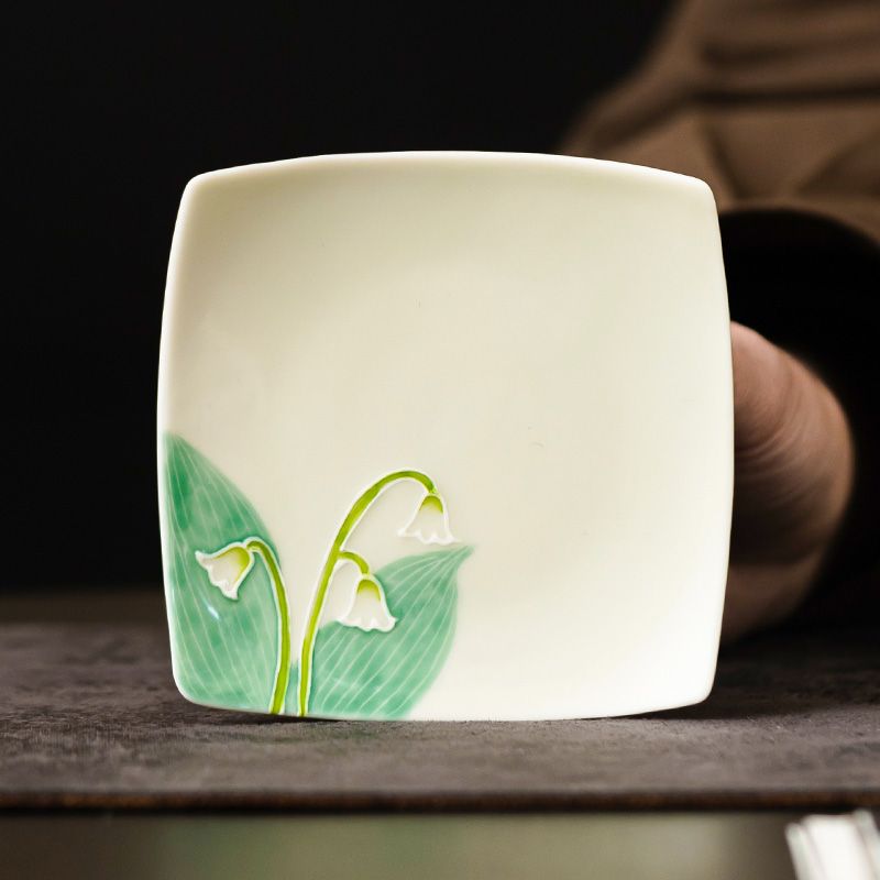 Hand Painted Lily of the Valle – Valley Tea And Coffee Bewertung und Preis