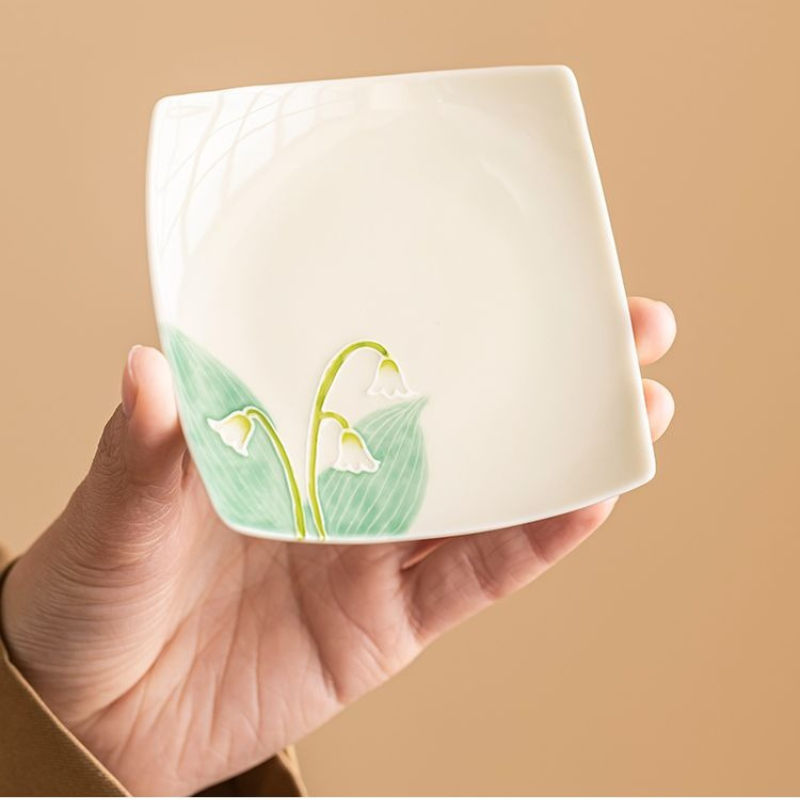 Hand Painted Lily of the Valle – Valley Tea And Coffee Bewertung und Preis